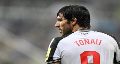 بعد إيقاف استمر لمدة 10 أشهر.. ساندرو تونالي يستعد للظهور مع نيوكاسل